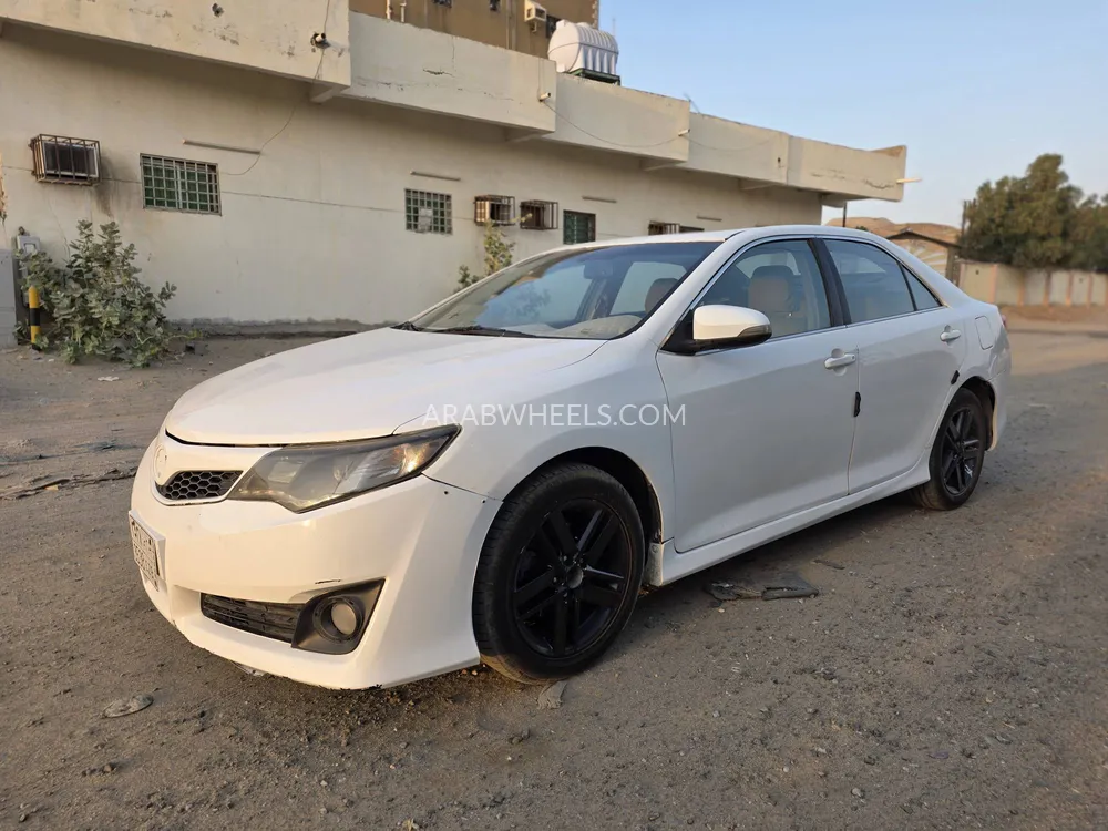 تويوتا كامري 2012 for Sale in جدة Image-7