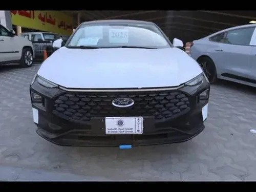 Ford Taurus 2.0L EcoBoost Trend 2025