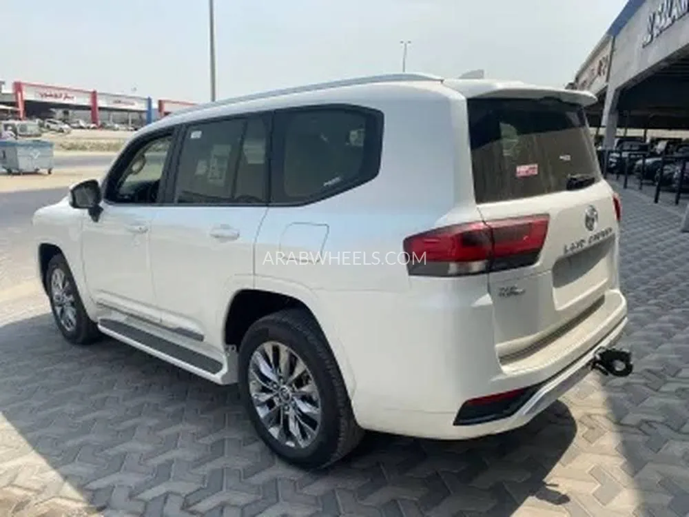 تويوتا لاند كروزر 2025 for Sale in الدمام Image-2