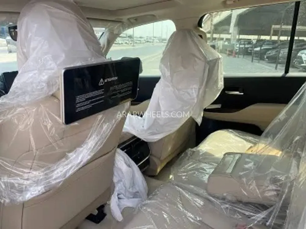 تويوتا لاند كروزر 2025 for Sale in الدمام Image-12