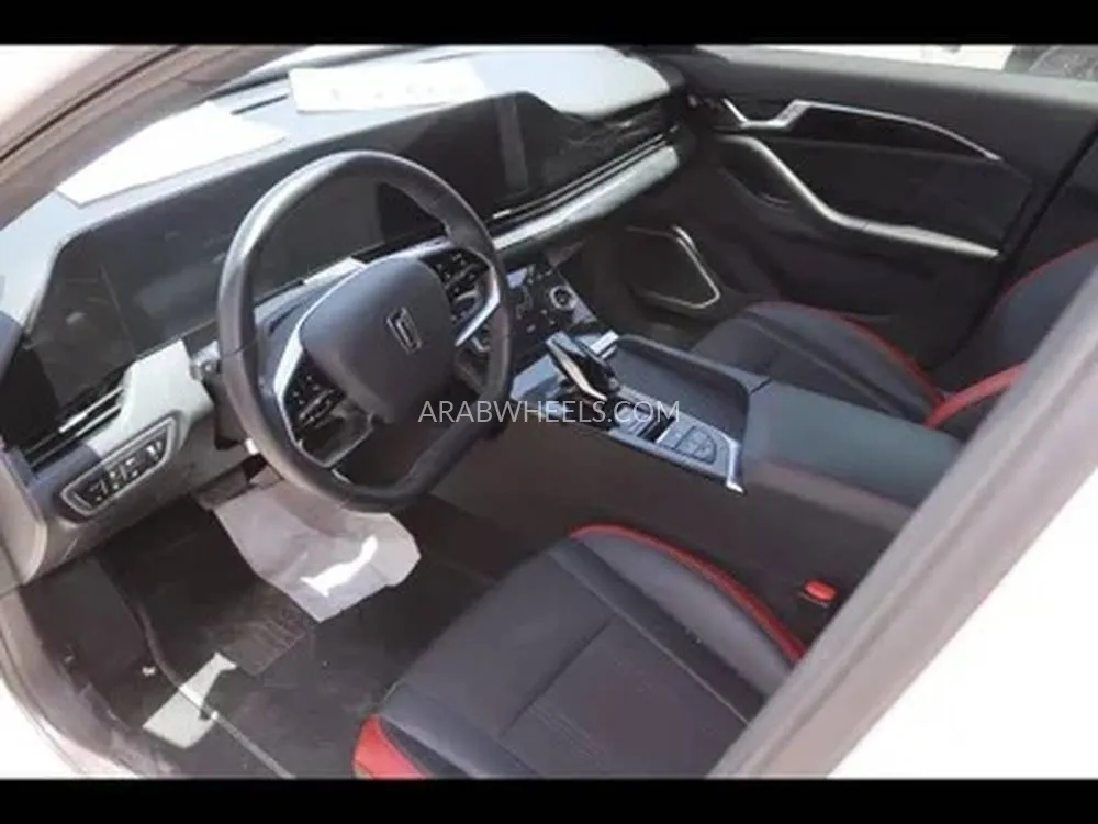 بيستون B70 2024 for Sale in الدمام Image-7