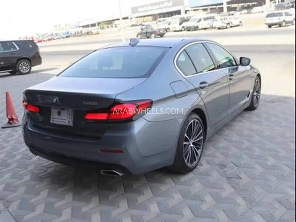 بي ام دبليو الفئة الخامسة 2022 for Sale in الدمام Image-6