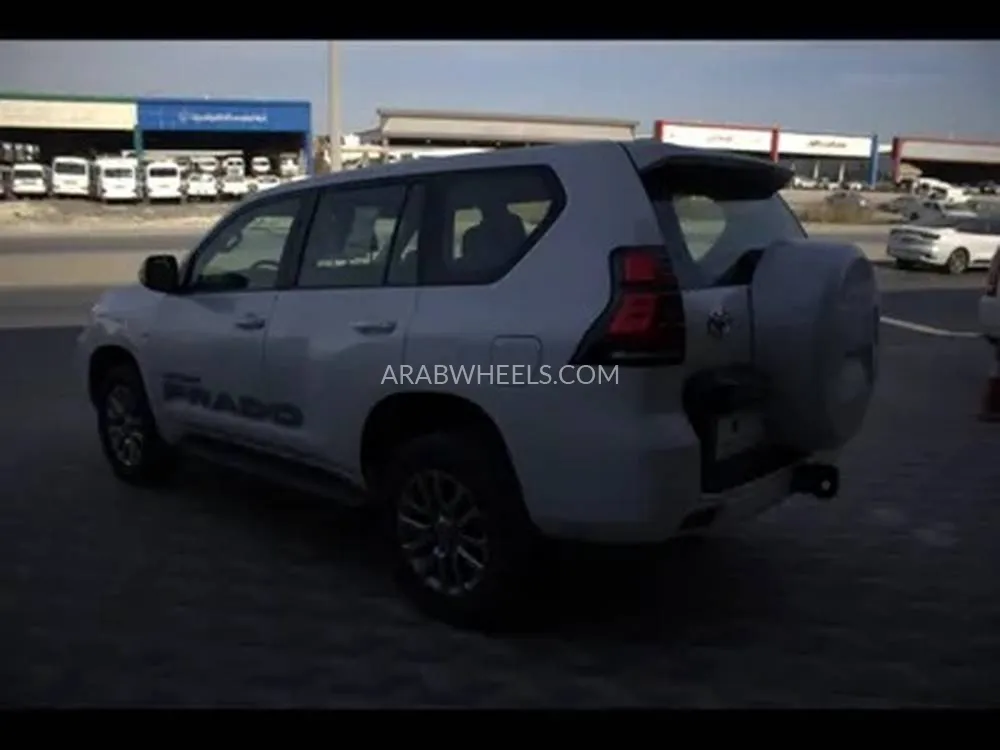 تويوتا لاند كروزر برادو 2021 for Sale in الدمام Image-4