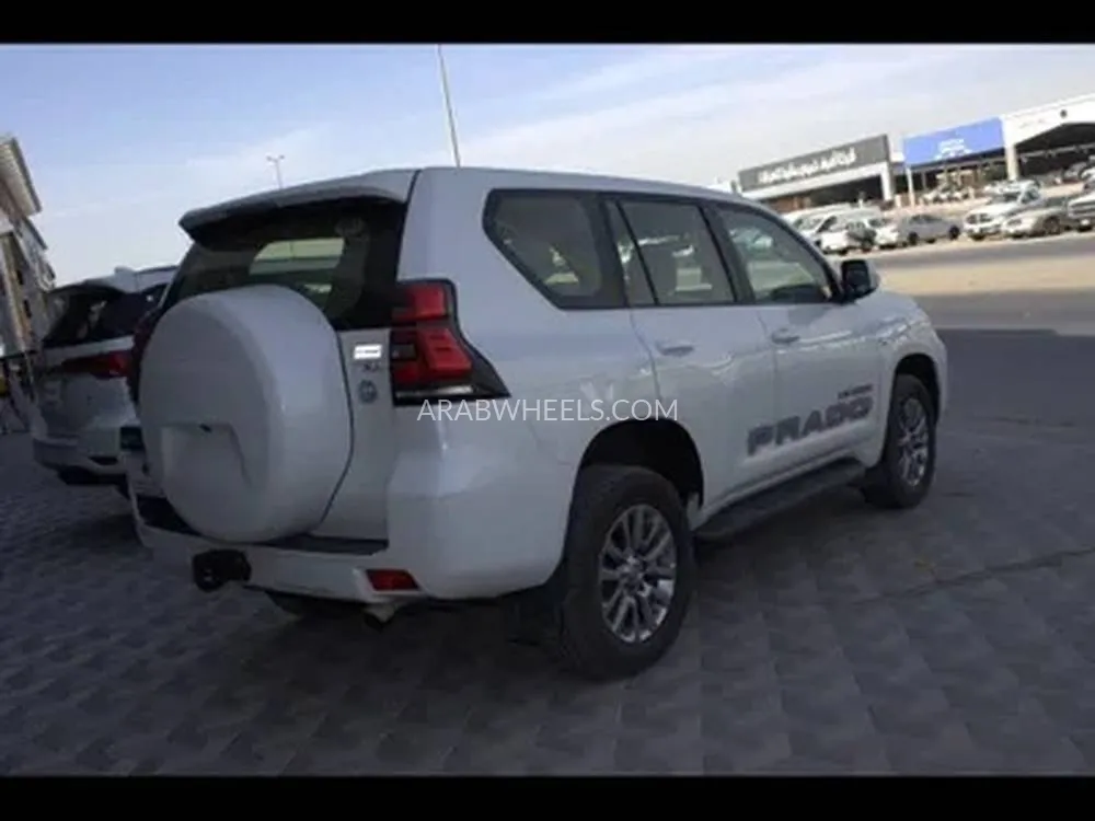 تويوتا لاند كروزر برادو 2021 for Sale in الدمام Image-7