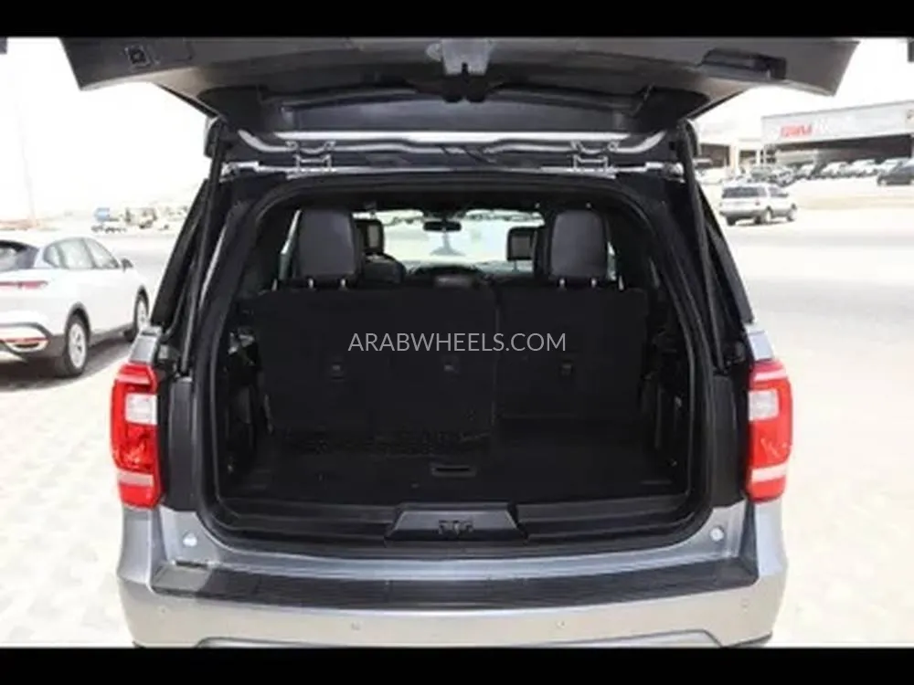 فورد إكسبيديشن 2021 for Sale in الدمام Image-11