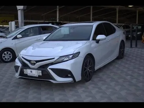 Toyota Camry 2021