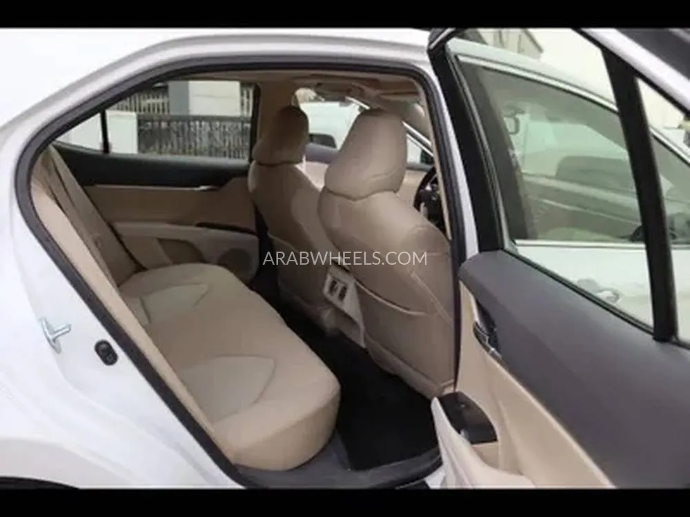 تويوتا كامري 2020 for Sale in الدمام Image-12
