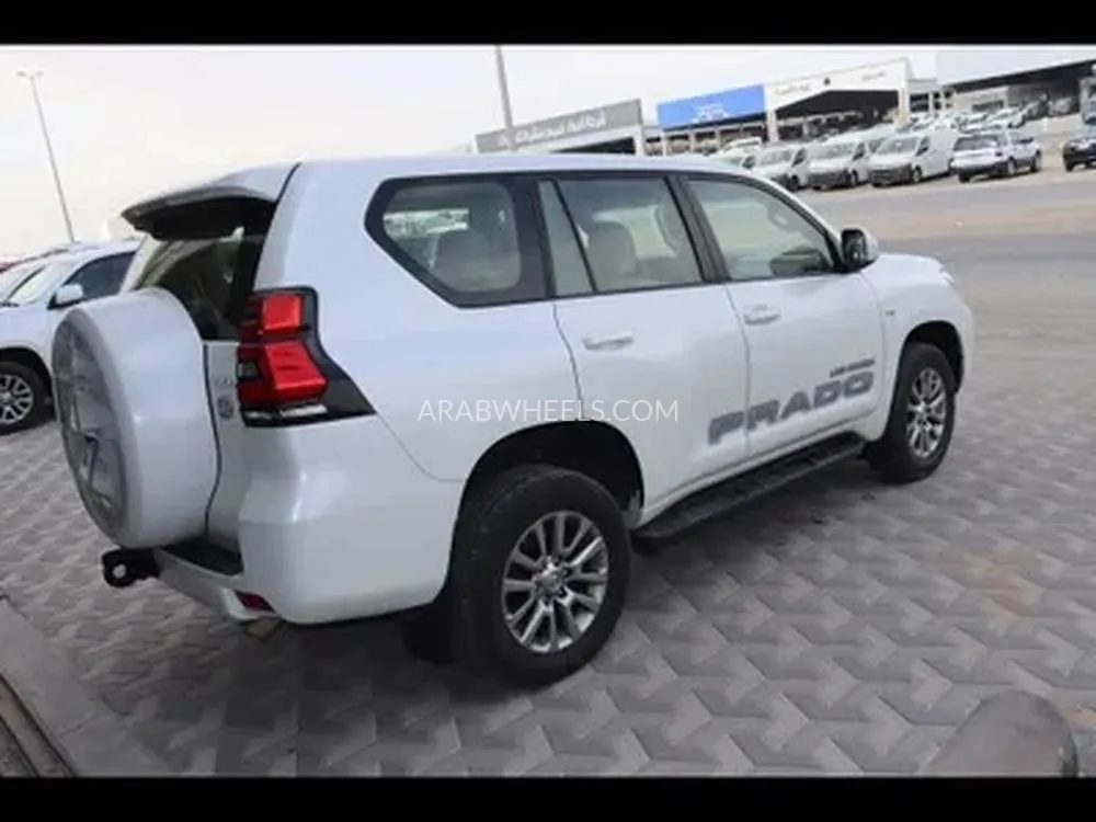 تويوتا لاند كروزر برادو 2020 for Sale in الدمام Image-14