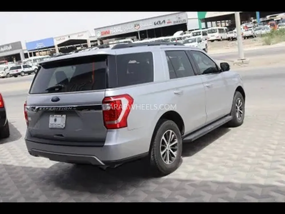 فورد إكسبيديشن 2019 for Sale in الدمام Image-13
