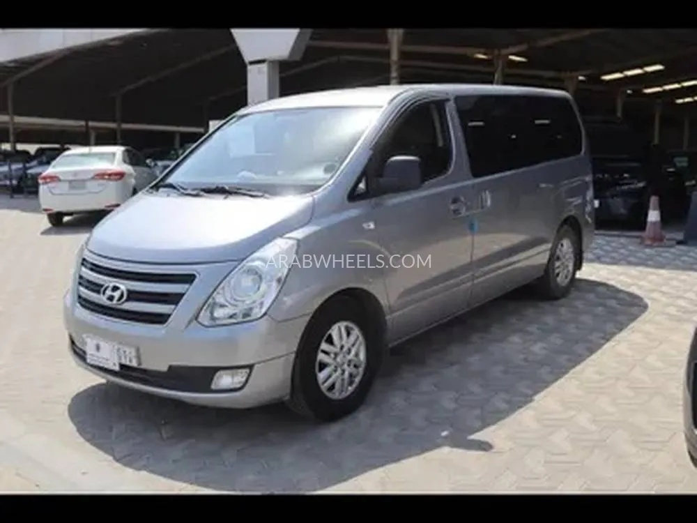 هيونداي H1 2018 for Sale in الدمام Image-3