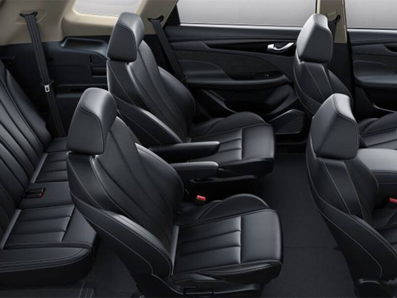 جيتور إكس ٩٠ 2025 Interior 
