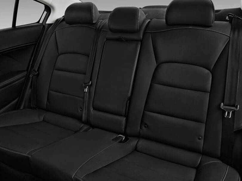 Kia Forte 1st Generation Interior 
