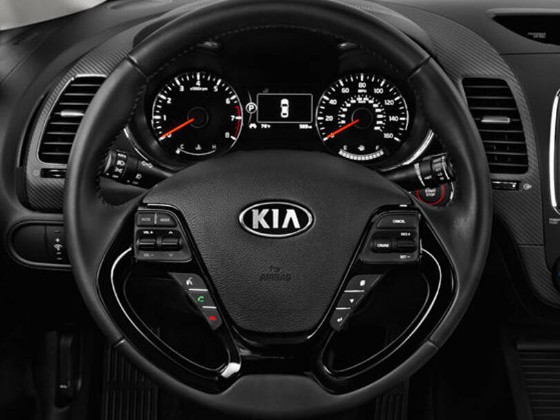 Kia Forte 1st Generation Interior 