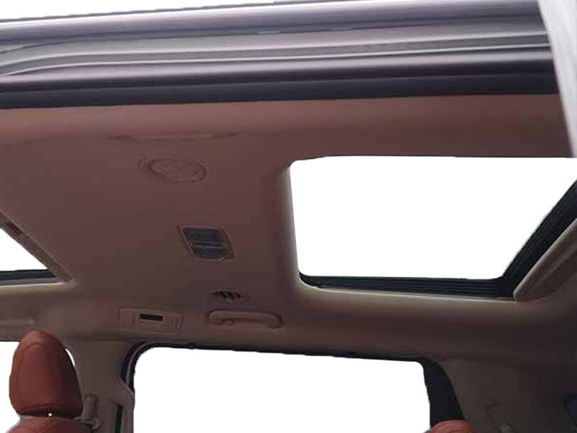 كيا جراند كارنفال 2025 Interior 