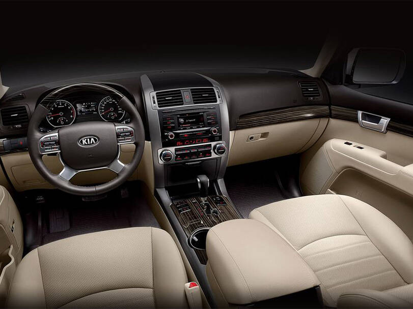 كيا موهافي Interior 