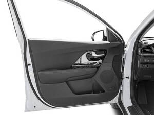 كيا نيرو الداخلية 