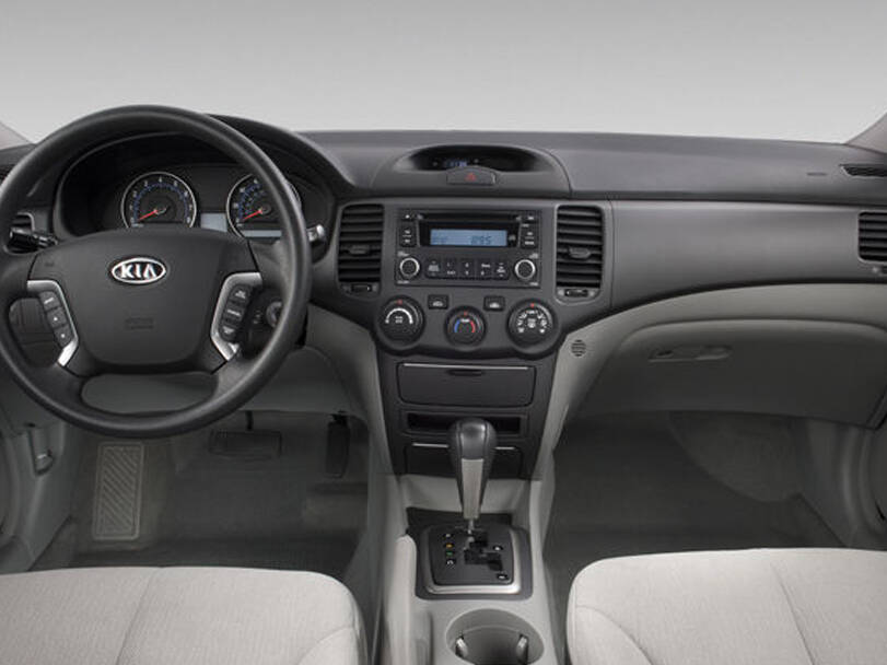 Kia Optima 2nd (MG) Generation Interior 