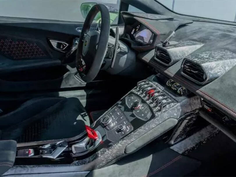 لامبورغيني هوراكان Interior 