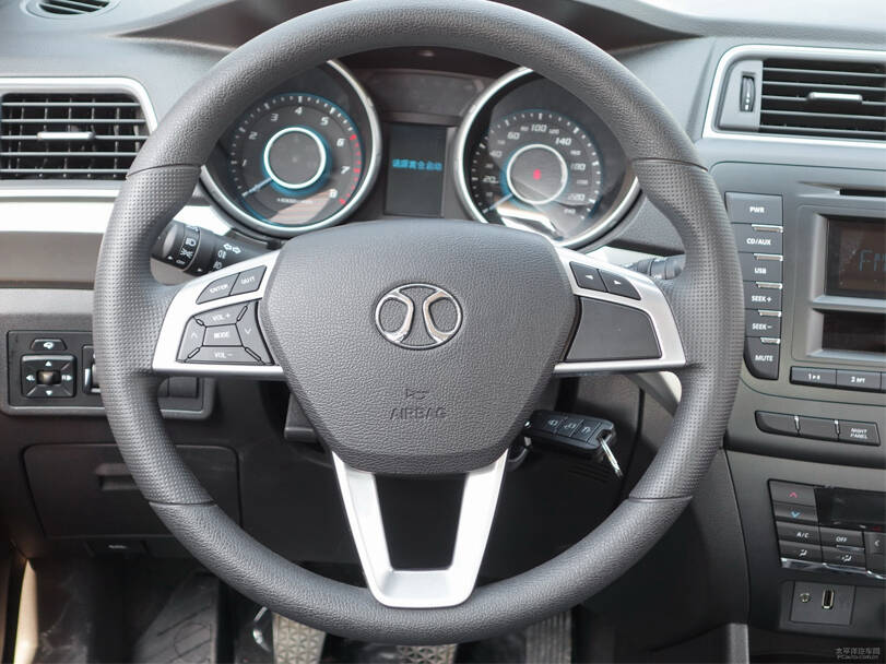 BAIC X65 Interior 