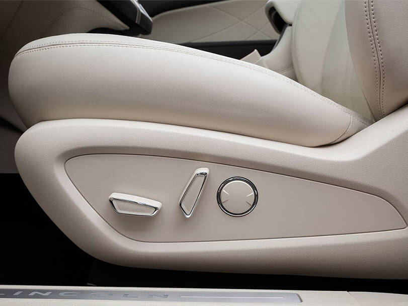 لينكولن إم كيه سي Interior 