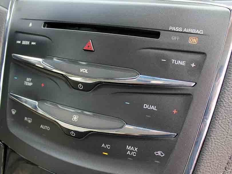 لينكون MKS Interior 