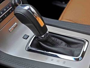 Lincoln MKT Interior 