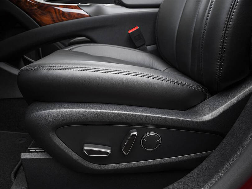لينكولن إم كيه إكس Interior 
