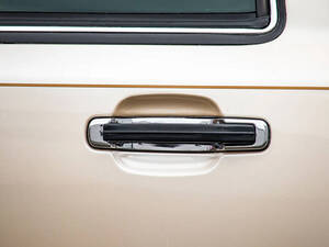 لينكون تاون كار الخارجية 