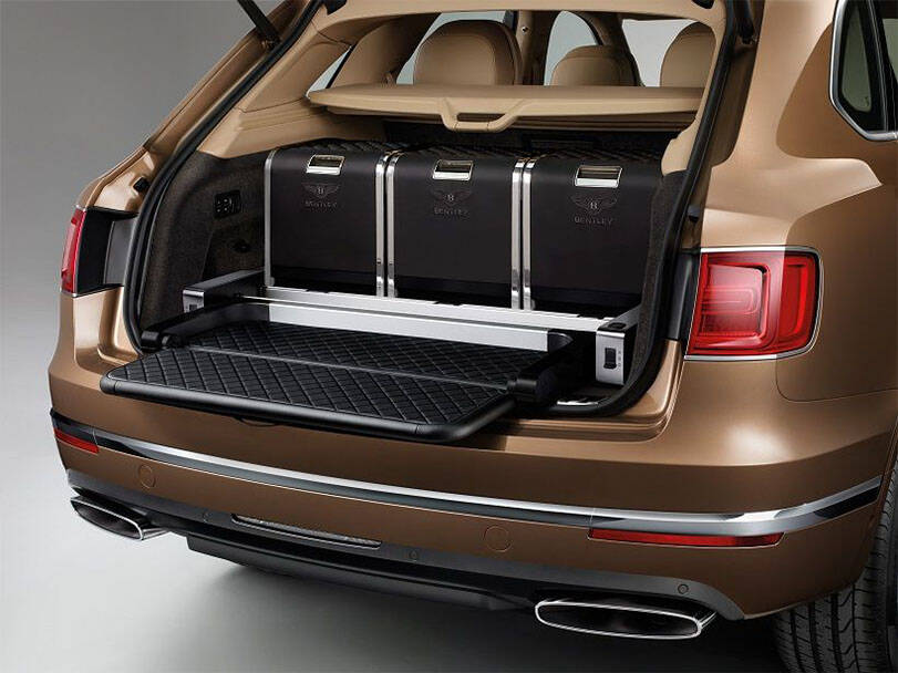 بنتلي بنتايجا 2025 Exterior 