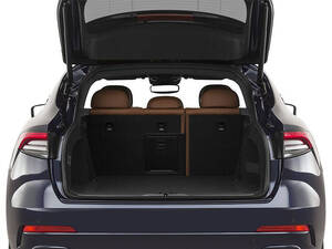 مازيراتي ليفانتي الداخلية 