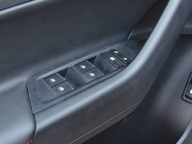 ماكسوس تي ٦٠ Interior 