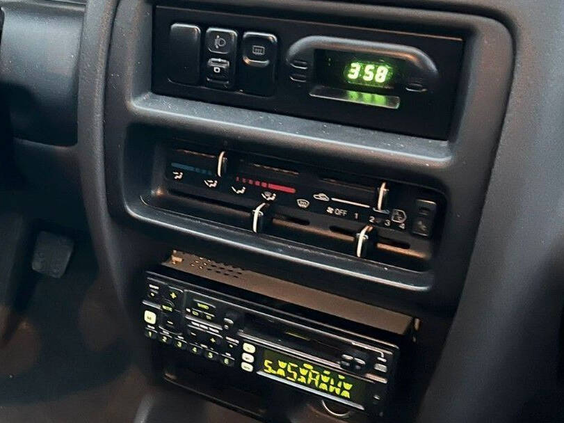 Mazda 323 7th Generation Interior 