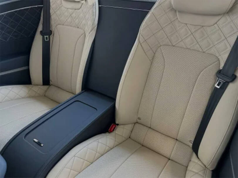 بنتلي كونتيننتال جي تي سي الجيل الثاني Interior 