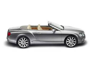 Bentley Continental GTC Exterior 