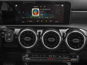 مرسيديس بنز A كلاس الداخلية 