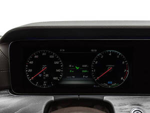 مرسيديس بنز سي إل كلاس الداخلية 