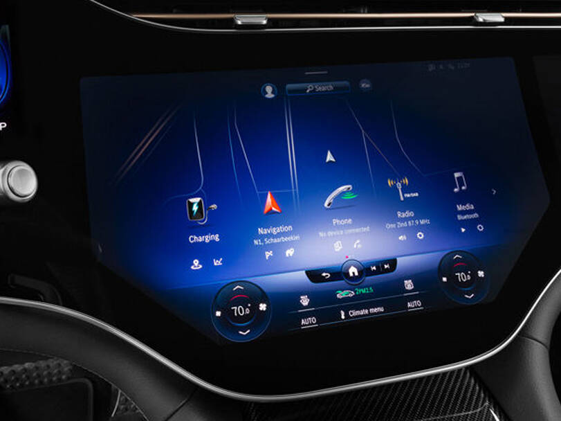 مرسيديس بنز إي كيو إس 2025 Interior 