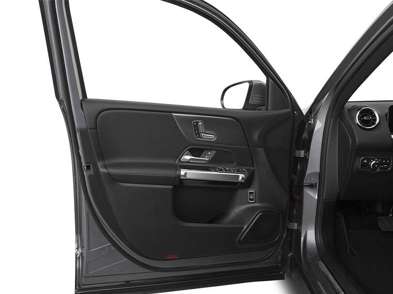 Mercedes Benz GLB Class 2025 Interior 