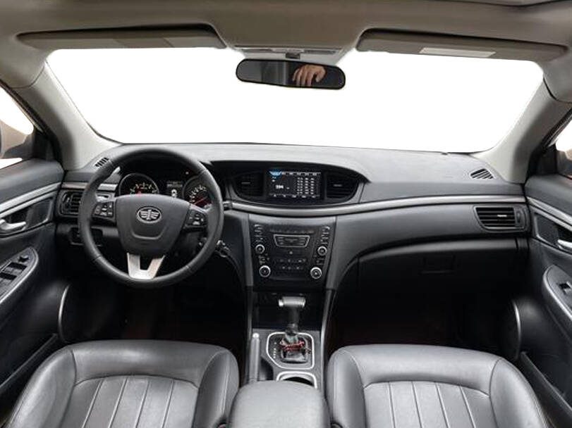Bestune B50 Interior 