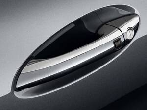 Mercedes Benz R Class Exterior 