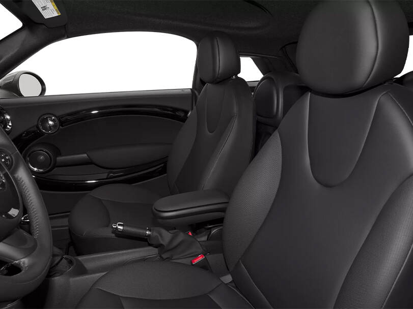 ميني كوبيه Interior 
