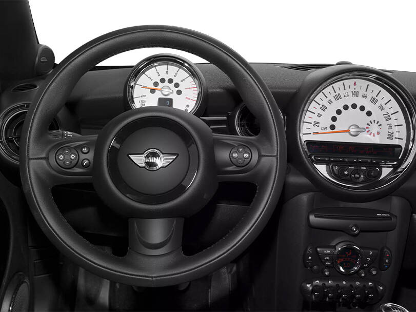 ميني كوبيه Interior 