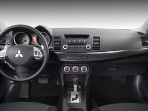 Mitsubishi Lancer Evolution Interior 