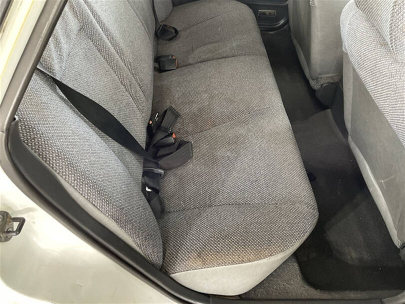 Mitsubishi Magna 2nd Generation Interior 