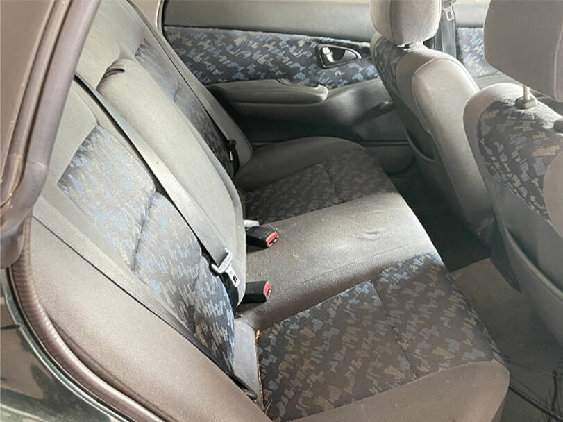 Mitsubishi Magna Interior 