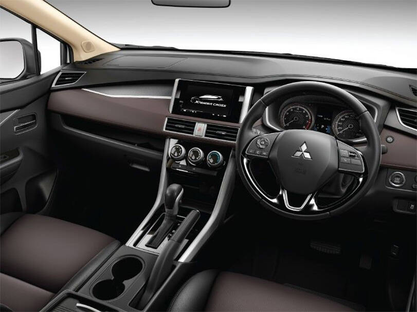 ميتسوبيشي إكسباندر Interior 
