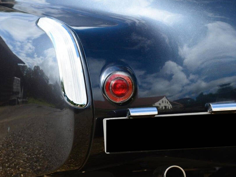 Morgan Aero 8 Exterior 