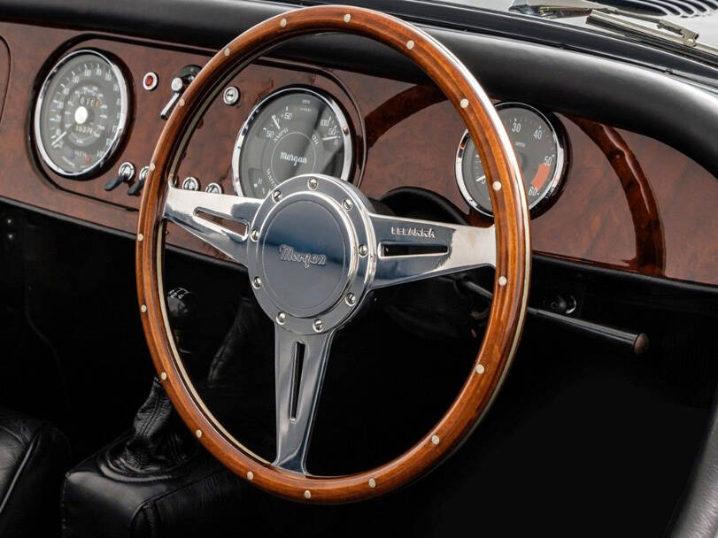 Morgan Plus 8 Interior 