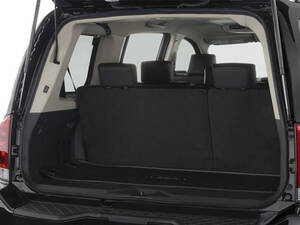 نيسان أرمادا الداخلية 