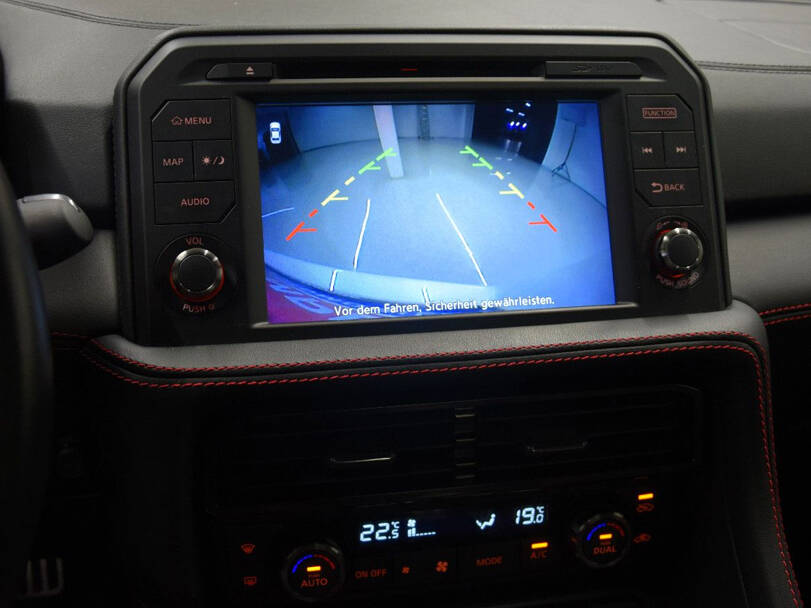 نيسان جي تي آر 2025 Interior 